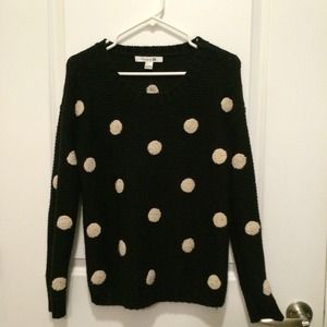 Black polka dot sweater