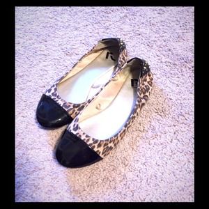Patten leather, leopard print flats with spikes