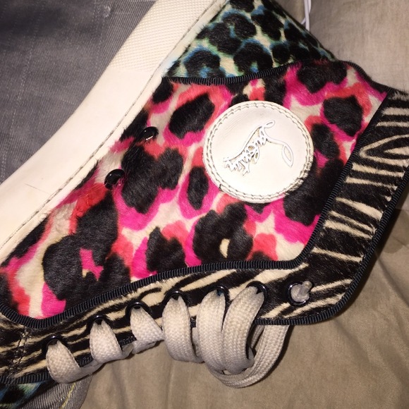 Christian Louboutins Shoes - Picture 2 of 4