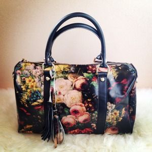 ‼️SOLD‼️Vintage Satchel Handbag