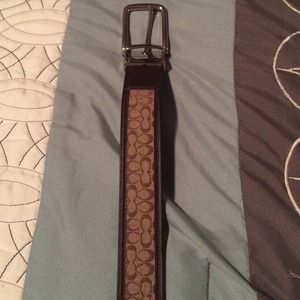 Coach reversible brown leather belt Coach reversible brown leather belt
