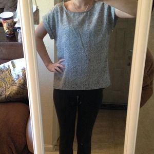 Forever 21 sleek black and white shirt