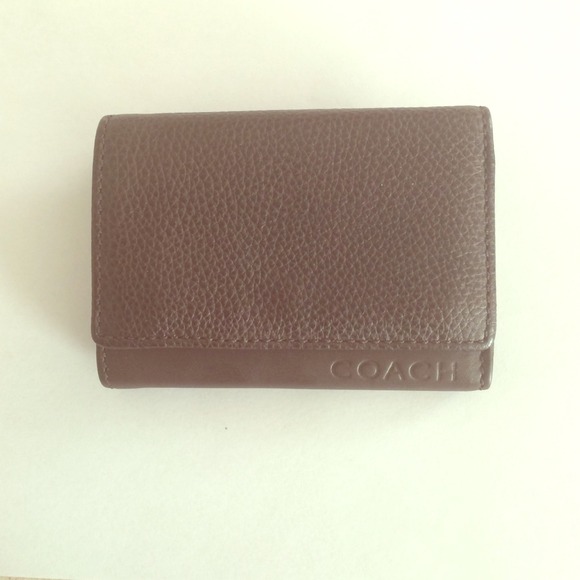 Camden Leather Zip Coin Wallet