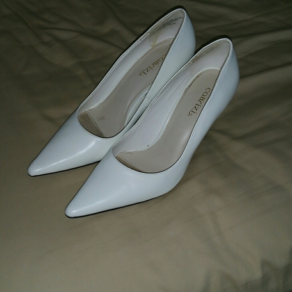 **SOLD on mercari **White heels