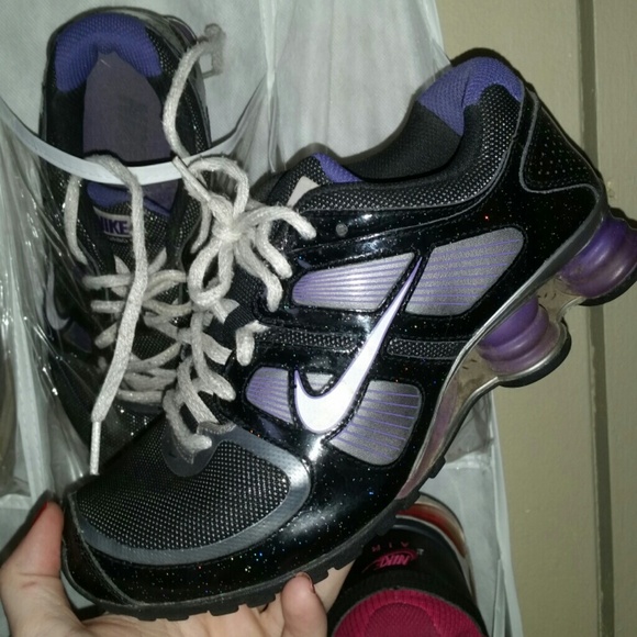 Nike tennis shoes