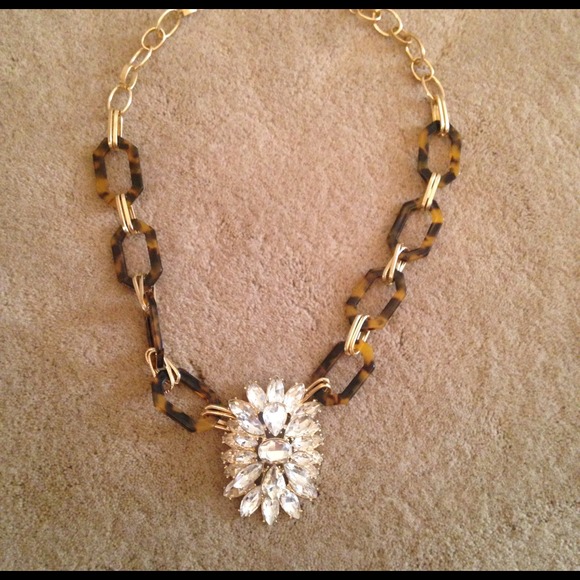 J Crew inspired tortoise shell statement necklace