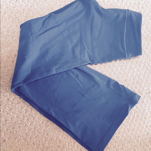 Lululemon athletica turquoise groove pant