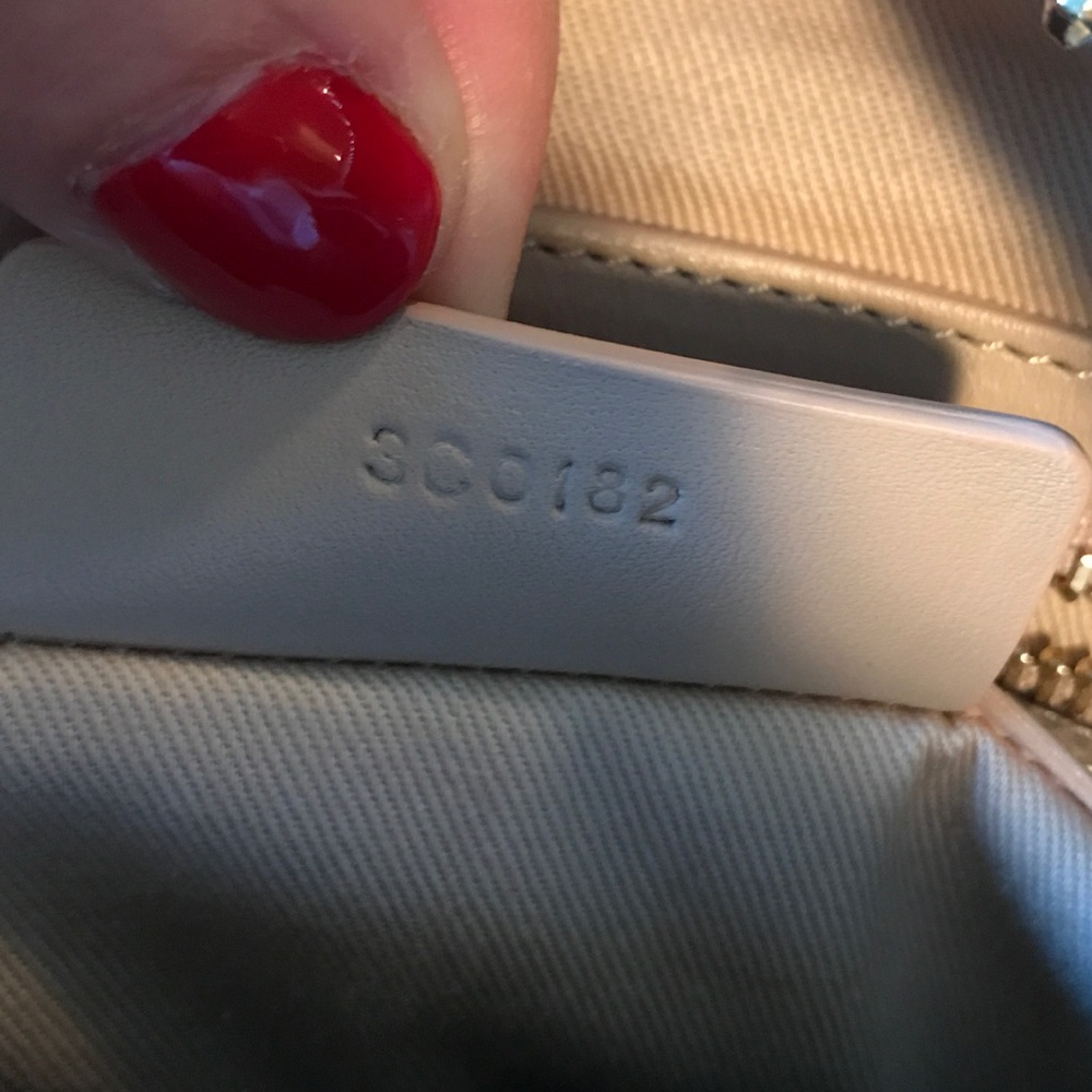 Givenchy Antigona hand bag. (Medium in snakeskin) - Picture 8 of 8