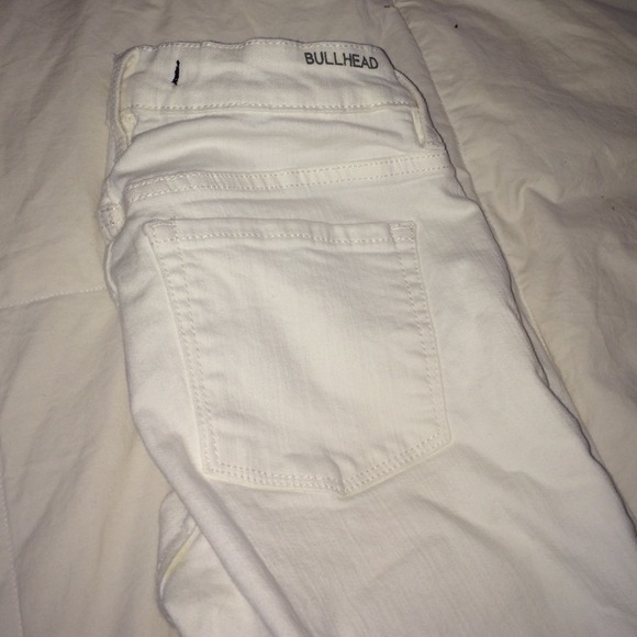 Bullhead white skinny jeans - Picture 3 of 3