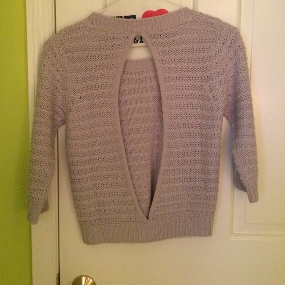 Charlotte Russe Lavender open back sweater - Picture 2 of 2