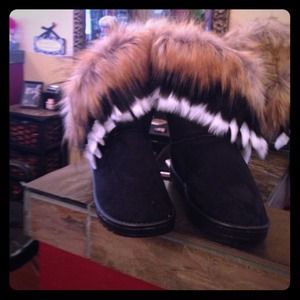 Eskimo boots