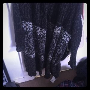 Ecote long cardigan size small