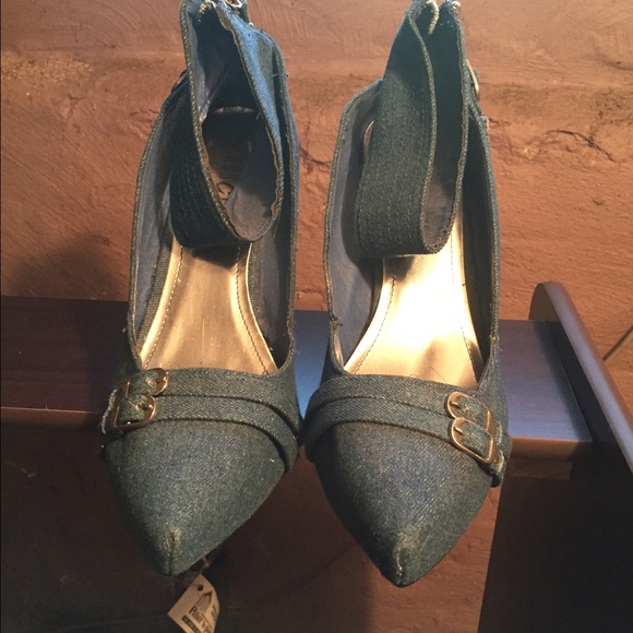 Jean material heels