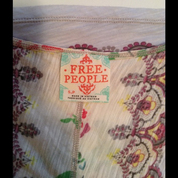 Free People Tank Size Small 💐🌸🌷 - Picture 3 of 3