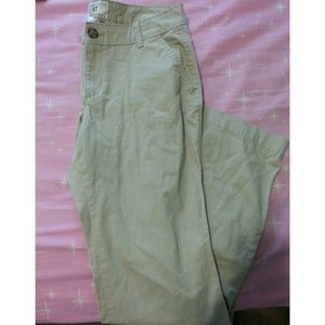 Old Navy Flirt Khakis