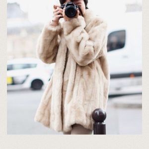 SOFT Beautiful Beige Swing Coat