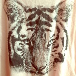 PINK Tiger shirt