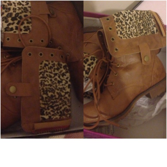 Leopard Boots - Picture 4 of 4