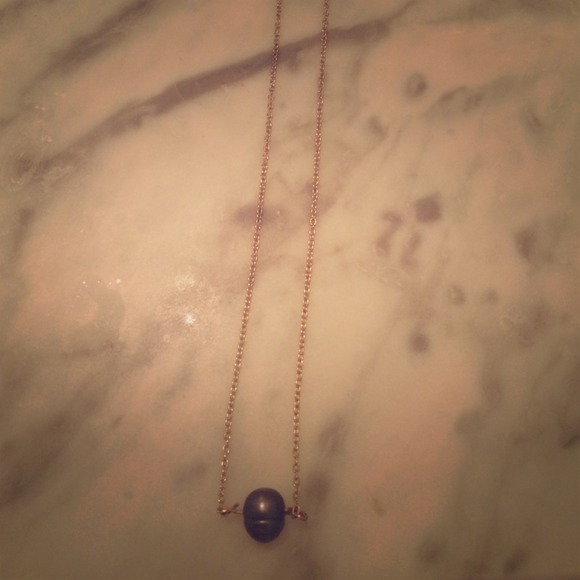 Gorg black pearl necklace