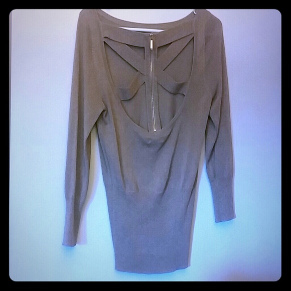Cache sweater top