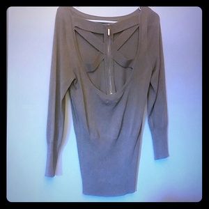 Cache sweater top