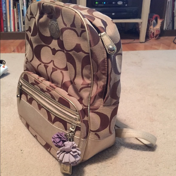 Coach book bag E1276-F19451 ⬇️REDUCED⬇️!! - Picture 4 of 4