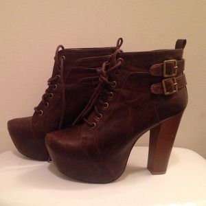 Geoffrey Campbell styled shoes!