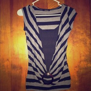 Deb top :) very cute