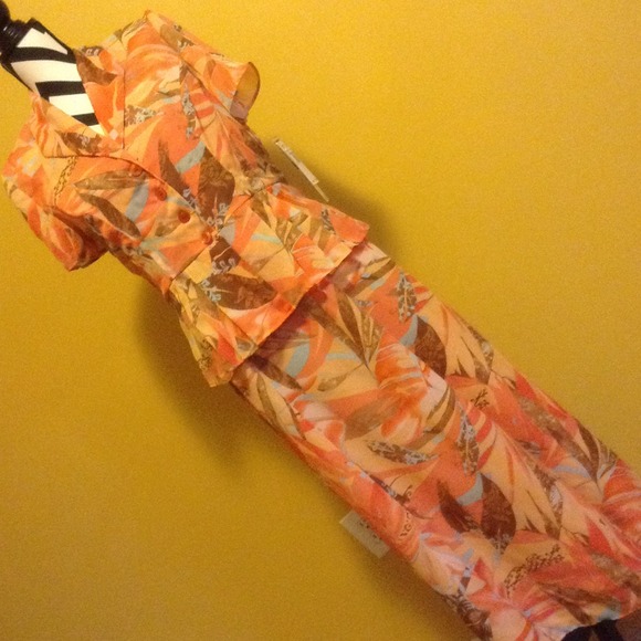 NWT Danny& Nicole dress suit beautiful new sz. 8