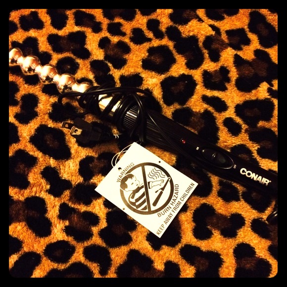 Waves Conair Curling Wand