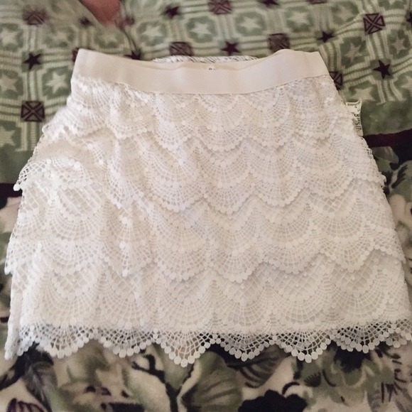 Bethany Mota white lace skirt NWOT