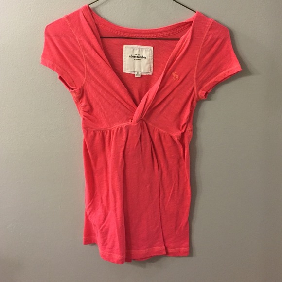 Abercrombie tie front coral tee