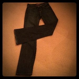 BRAND NEW David Khan denim blue jeans!