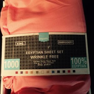 New in box Egyptian King size sheet set