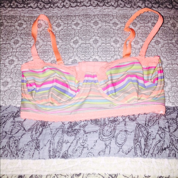 Victoria's Secret longline Demi bra