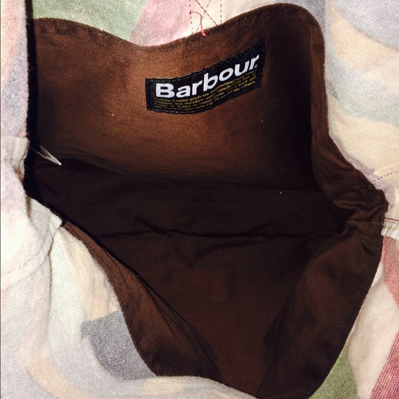 SOLD⬇️Free People Barbour Flag Messenger - Picture 3 of 4
