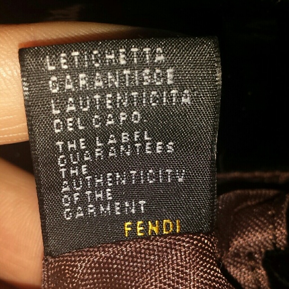 Fendi B Bag - Picture 4 of 4