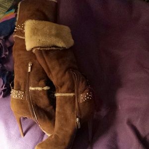 Boots with promise. ..FINAL SALE$!! $$$