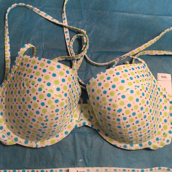 💙💚OLD NAVY Swim set💙💚 - Picture 2 of 4