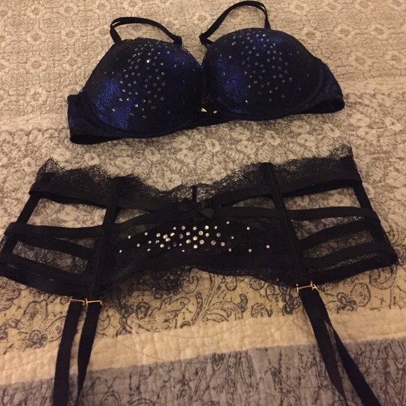 Bra and panty set