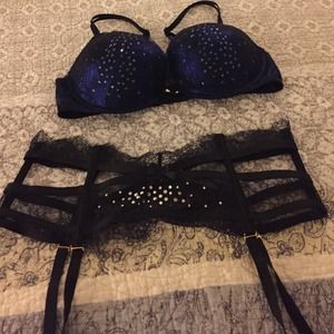Bra and panty set