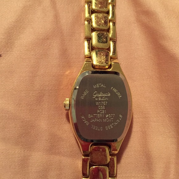 Watch - Picture 3 of 3