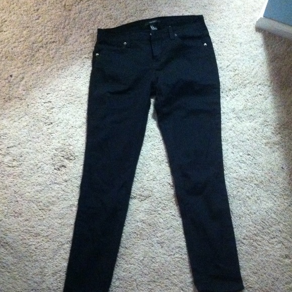 FOREVER 21 BLACK SKINNY JEANS!!!