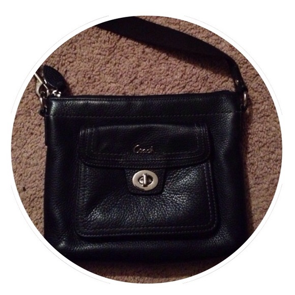 Black Coach Crossbody Purse - Picture 1 of 3