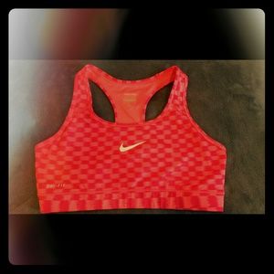 NIKE PRO checker sports bra