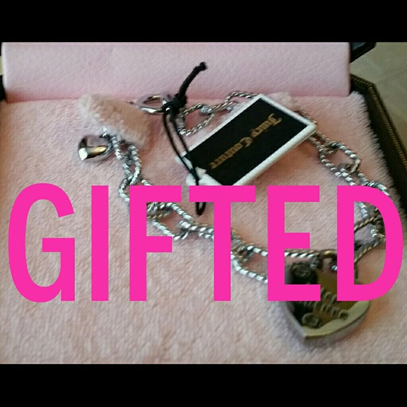 JuicyCoutureSilverHeartLockCharmBraceletNWT