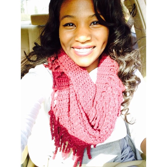 Meet Your Seller !!!😄😃😀