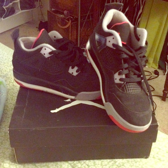 Retro 4s