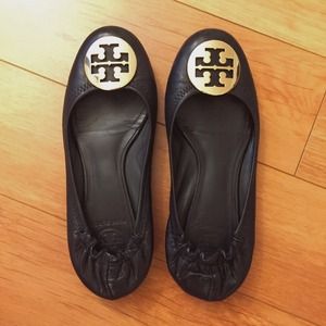 Tory Burch 'Reva' Ballet Flat in Black Size 7M