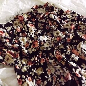 Pacsun Floral Long Kimono